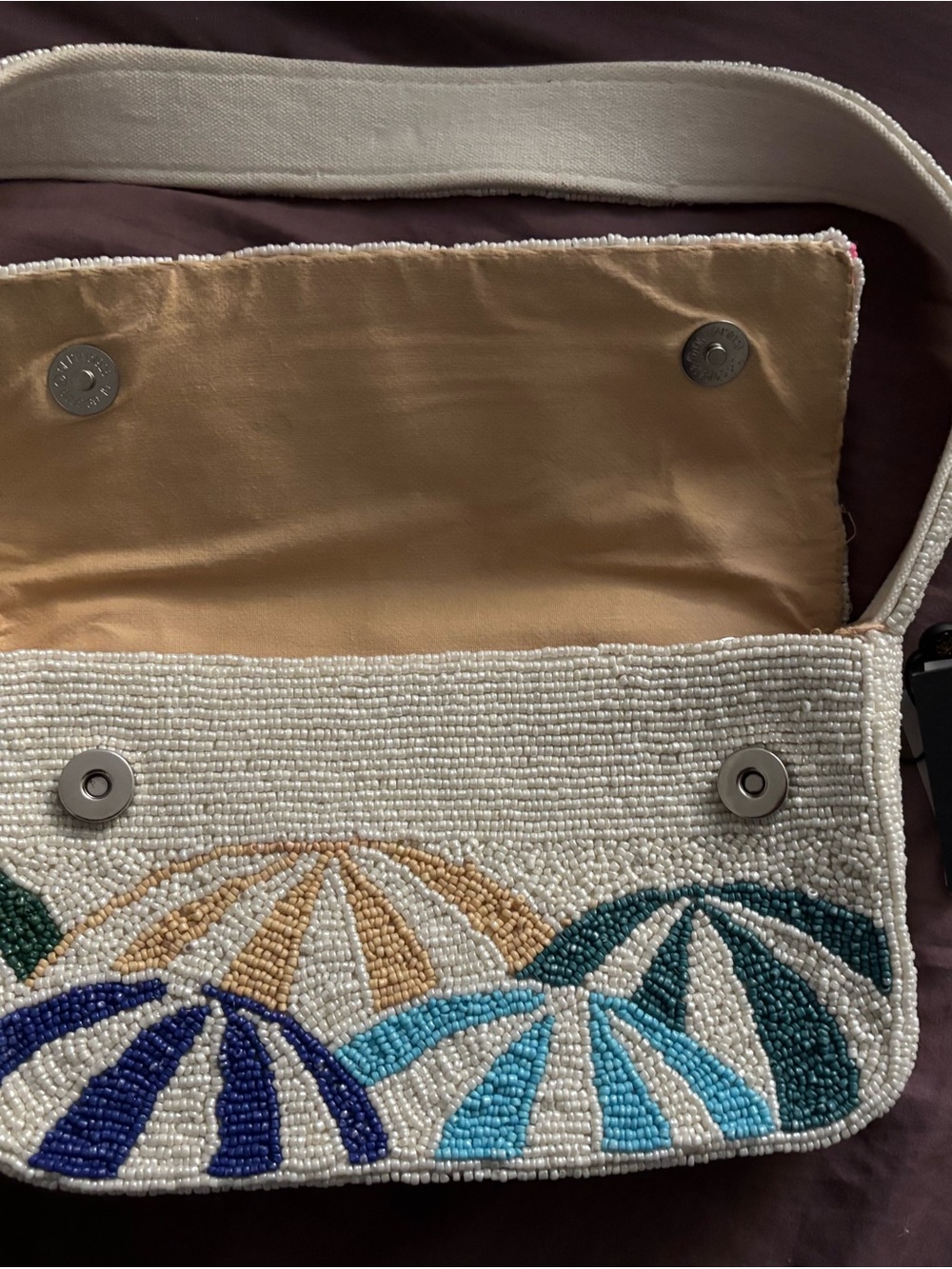 Beaded Multicolor Dome-Pattern Shoulder Bag - Picture 2 of 3